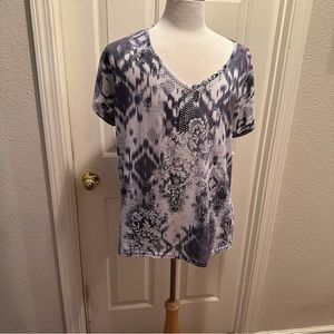Sequin Embellished V Neck 1/4 Sleeve Floral Gloria Vanderbilt Sequins Top XXL.